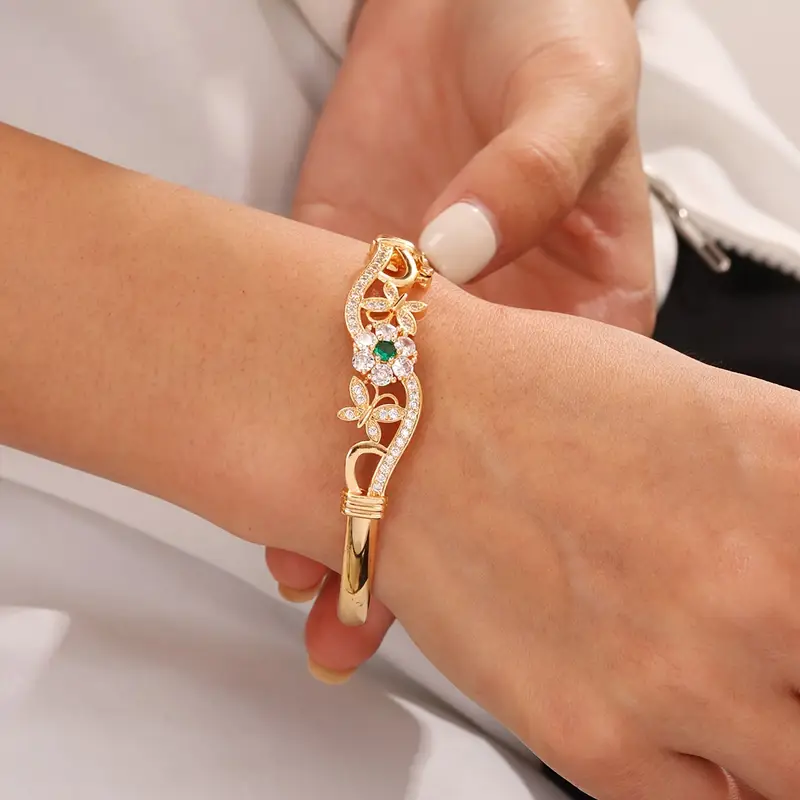 Isla Beaumont Bracelet | Gold - Image 3