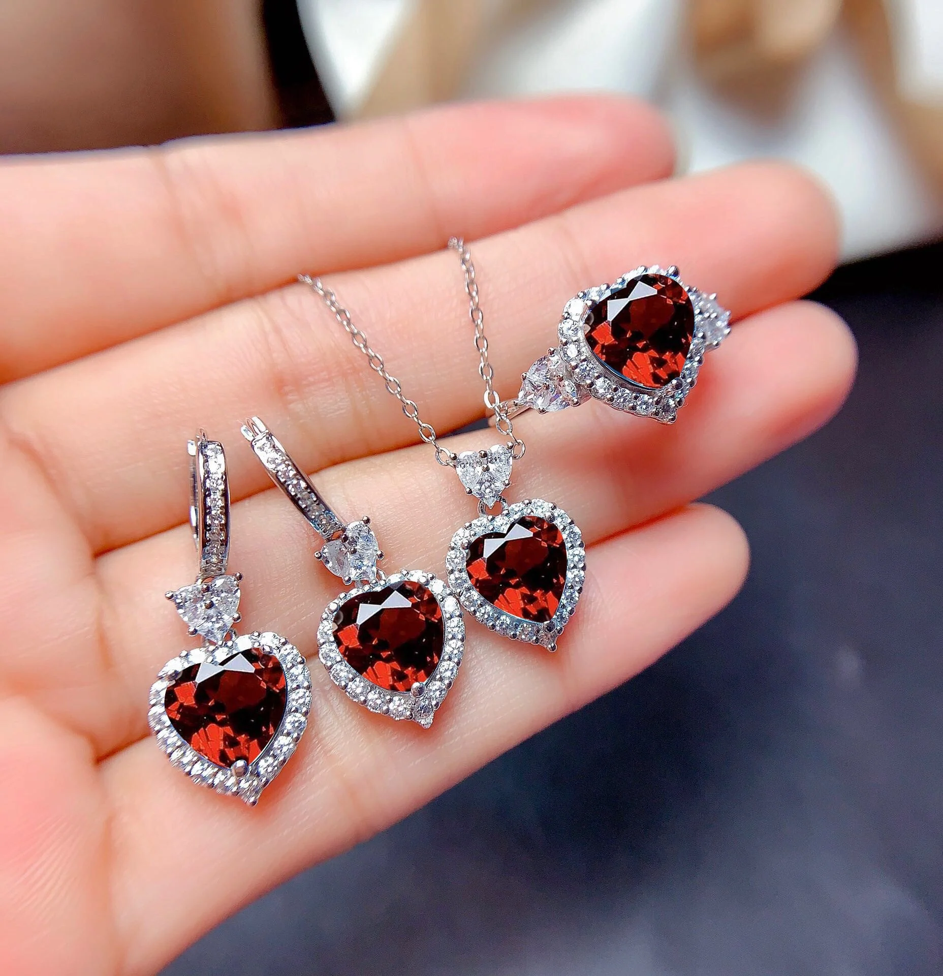 Liora Amorique Blue Set | White Gold - Image 5
