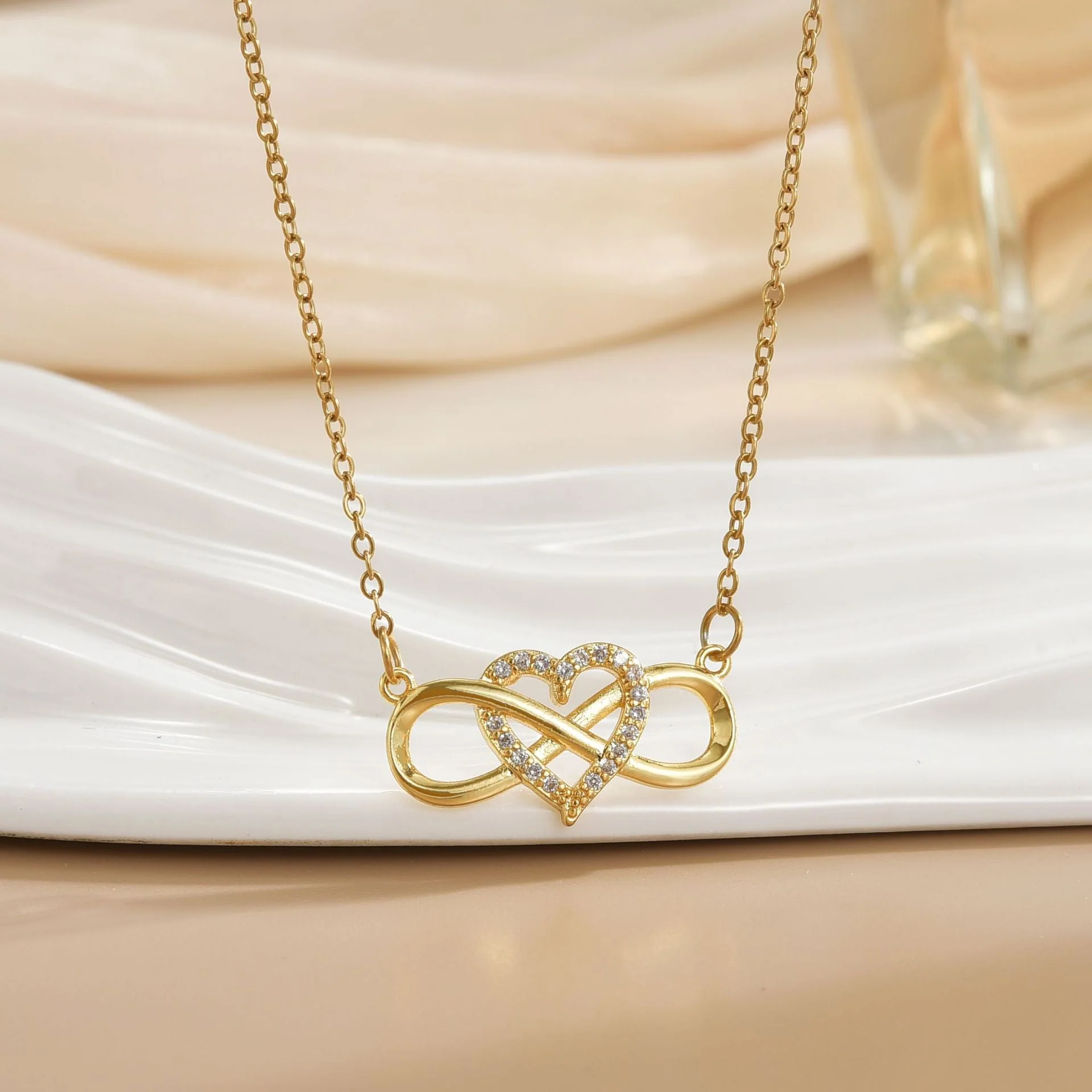 Love Knot Infinity Necklace | Gold - Image 2