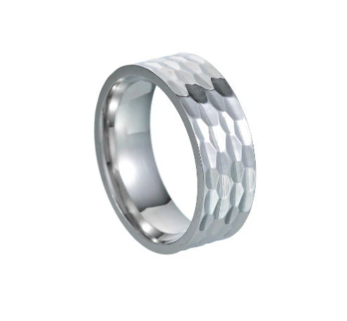 Varek Hammered Band Ring | Gold - Image 2
